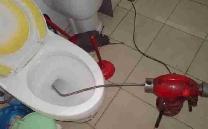 和县马桶通下水